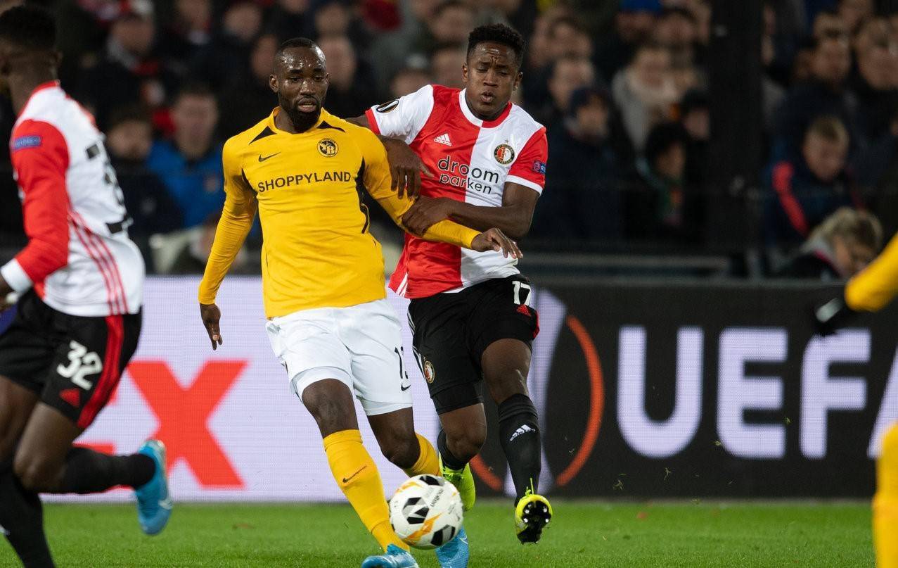 他的表现愈 他的表现愈