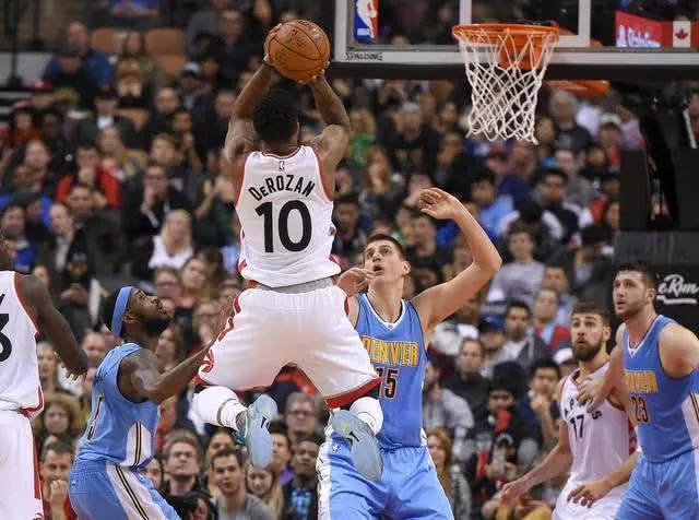 从后场发起 从后场发起