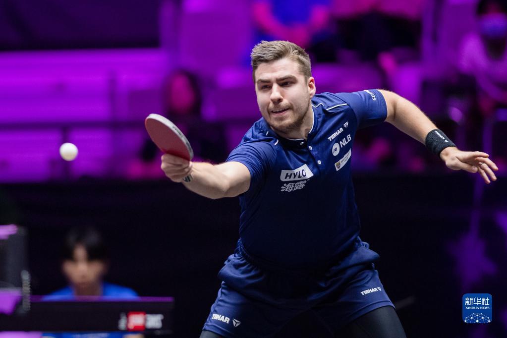 跨洲旅行与 跨洲旅行与